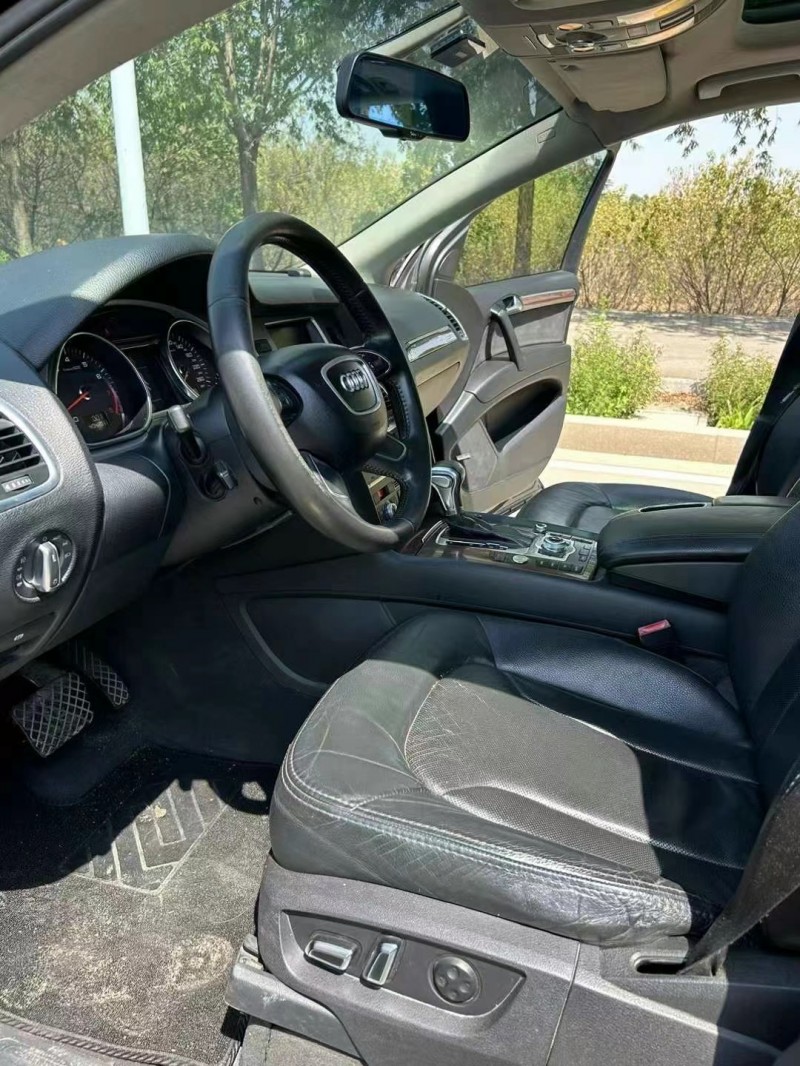 枣庄12年奥迪Q74