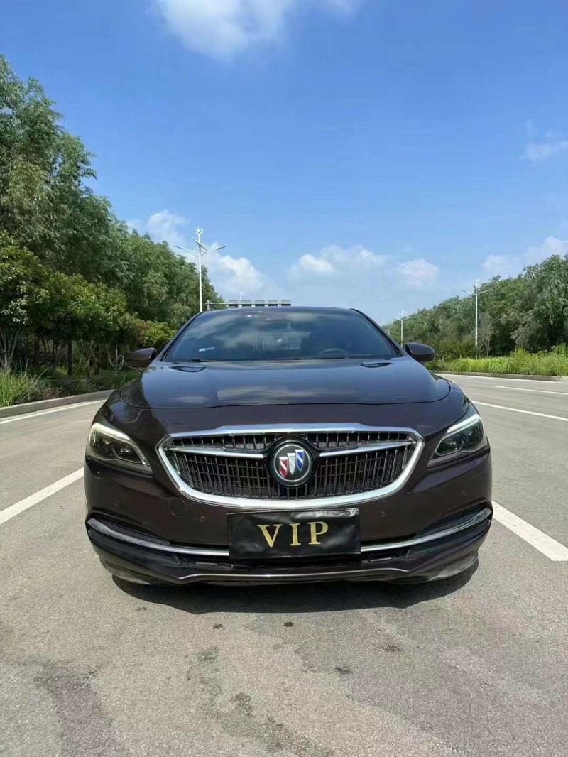 枣庄18年别克君越1