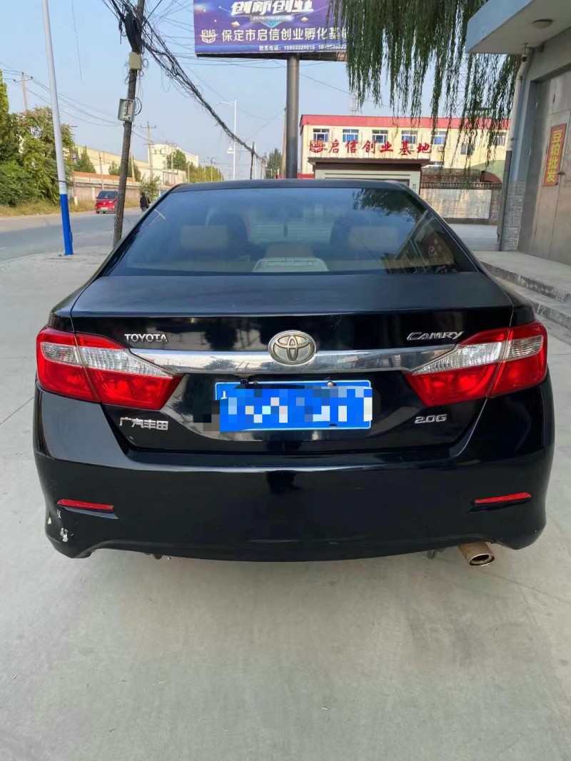 保定13年丰田凯美瑞9