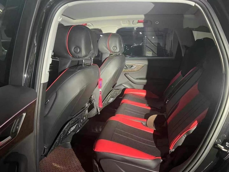 广州22年奥迪Q73