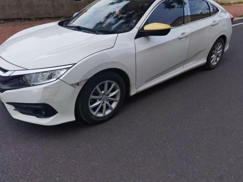 青岛17年本田思域3