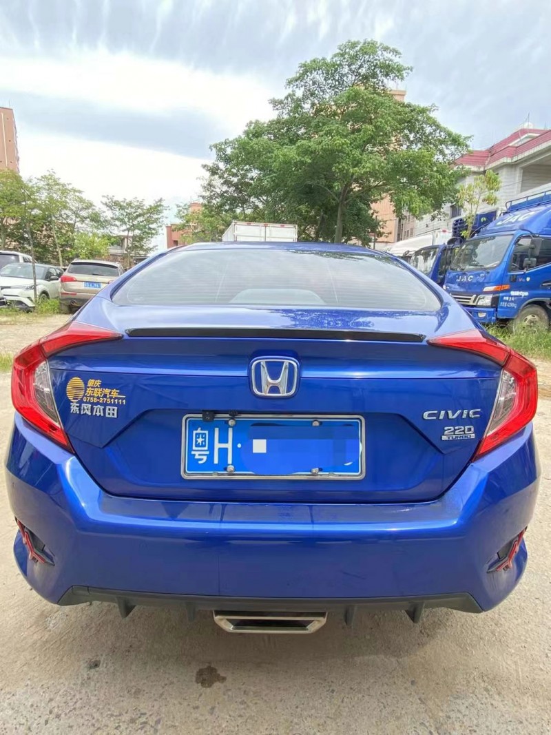 广州21年本田思域8