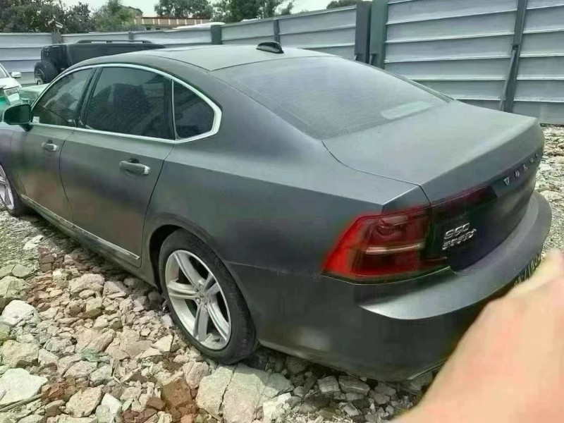 武汉20年沃尔沃S904