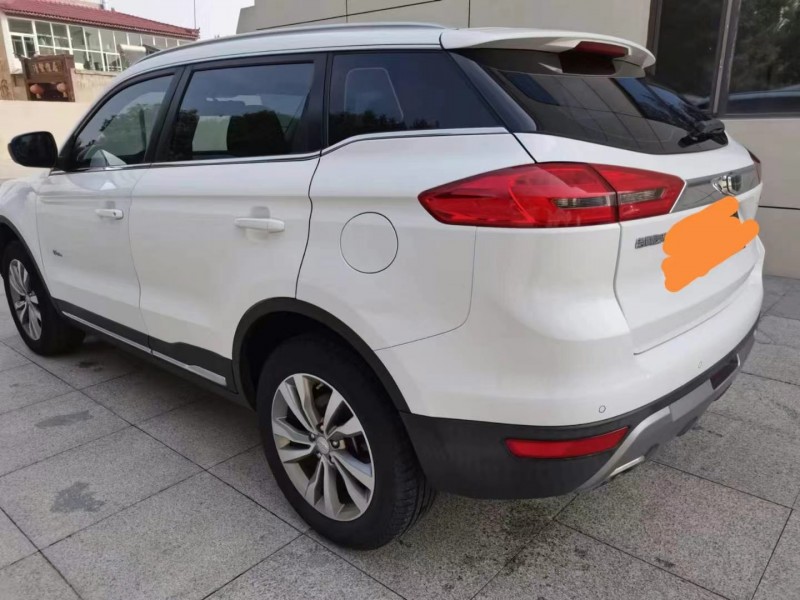 保定17年吉利博越5