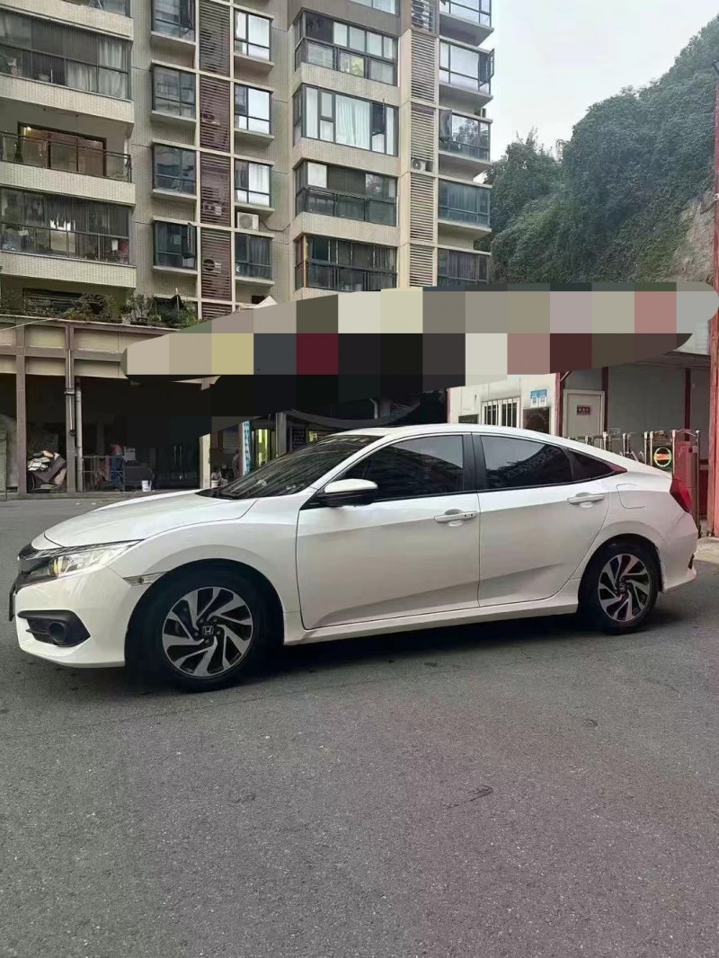 武汉19年本田思域2