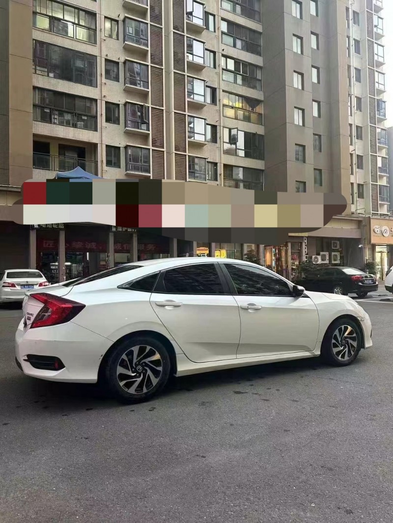 武汉19年本田思域4