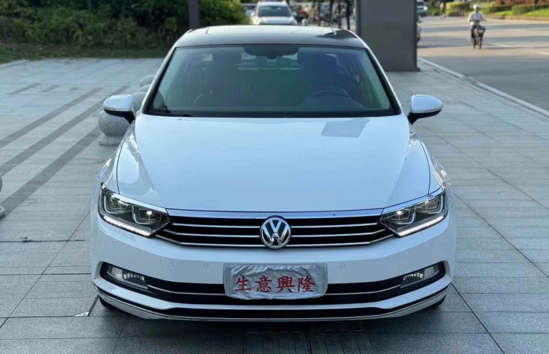 陽江18年大眾邁騰1