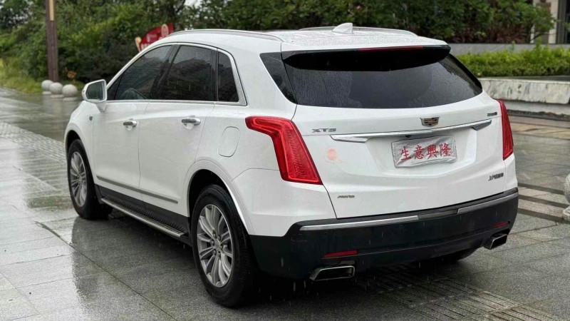 陽江18年凱迪拉克XT57