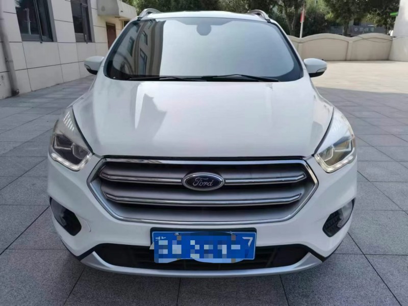 保定17年福特翼虎1