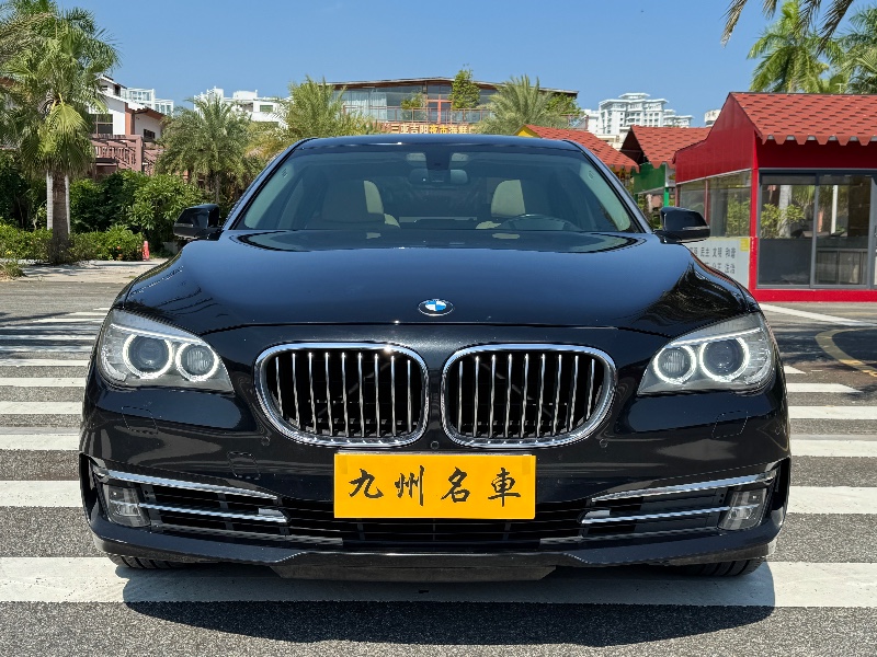 三亞13年寶馬7系2