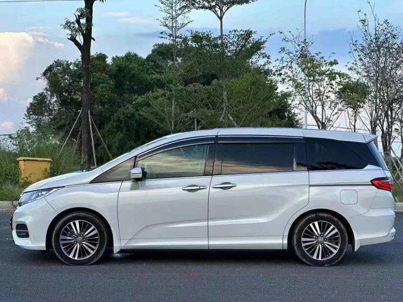 佛山19年本田奥德赛2