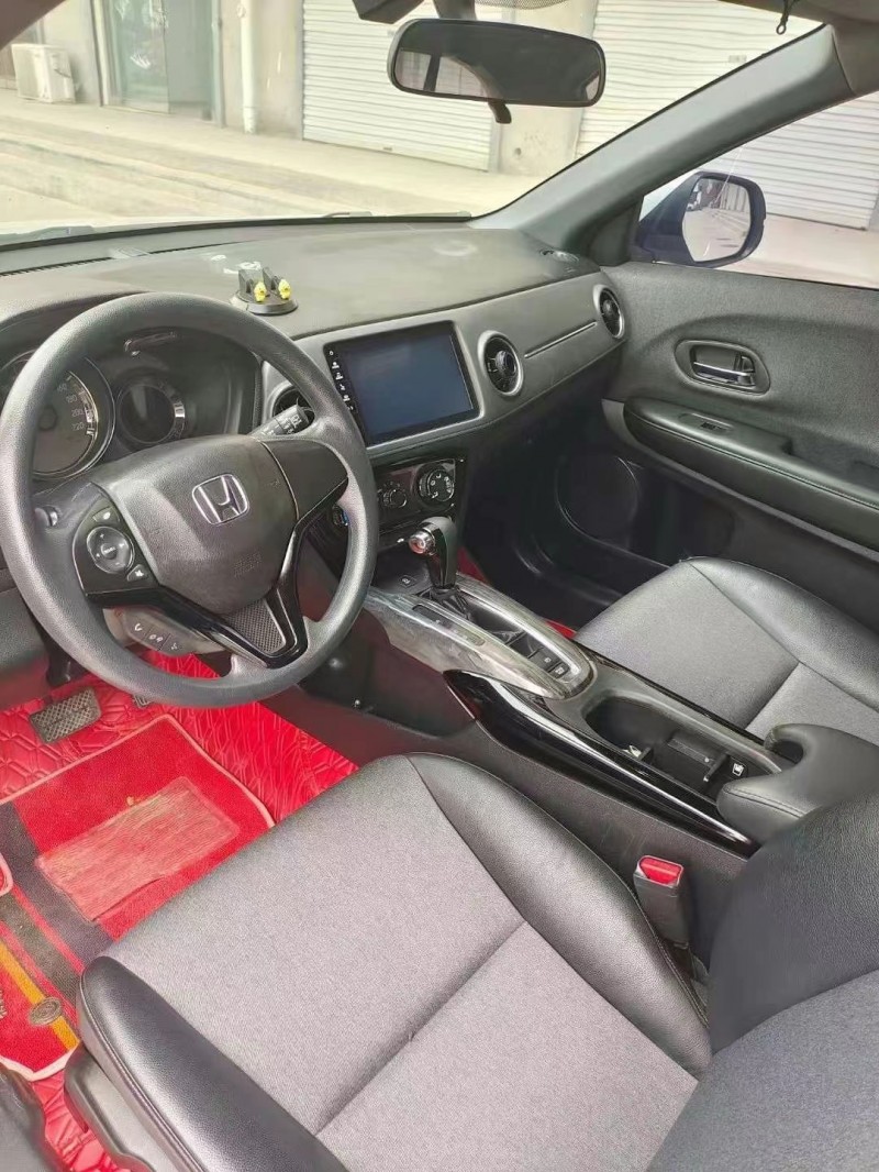 保定20年本田XRV5