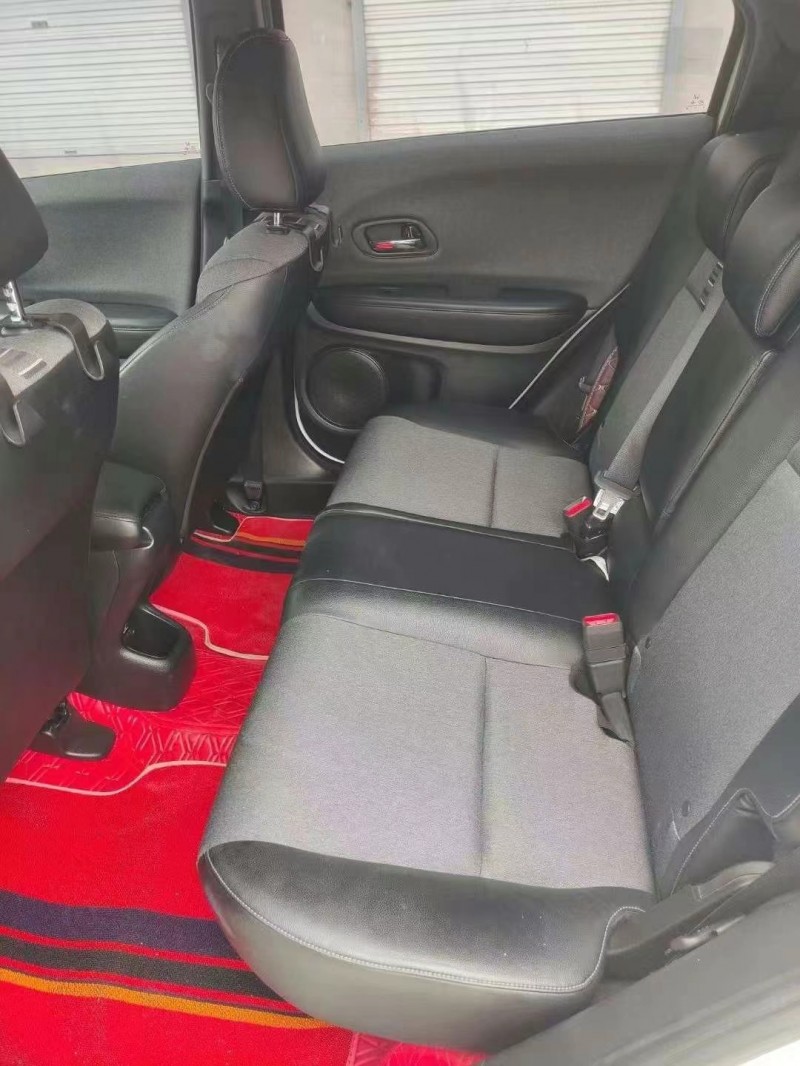 保定20年本田XRV7