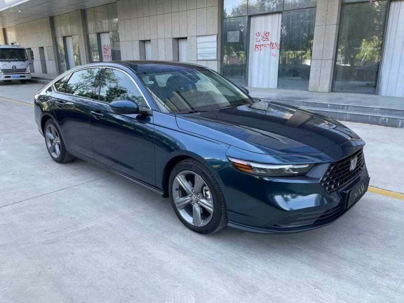 济宁24年本田雅阁2