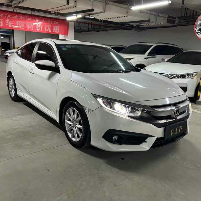 成都18年本田思域2