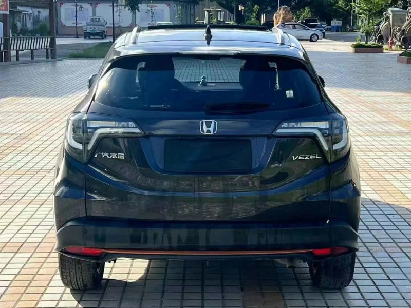 汕头22年本田缤智6