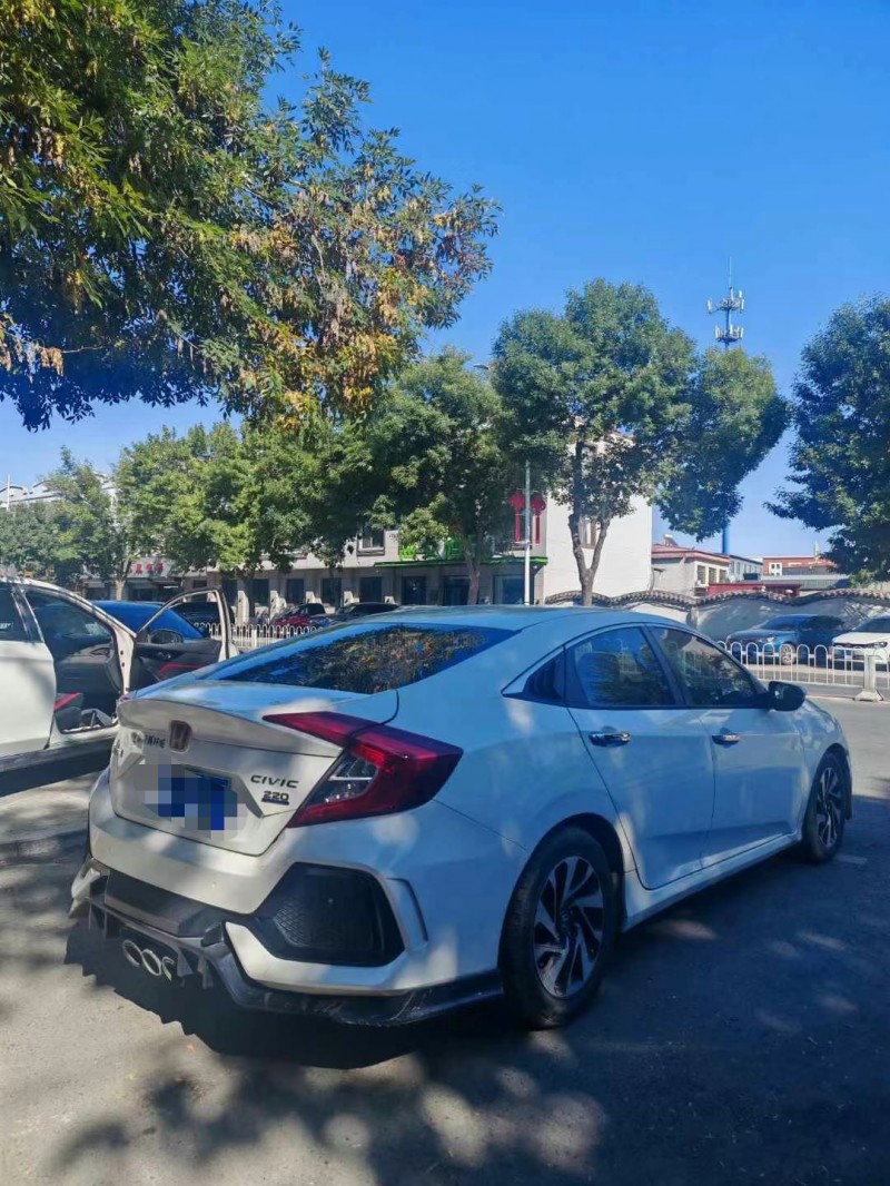 保定18年本田思域4