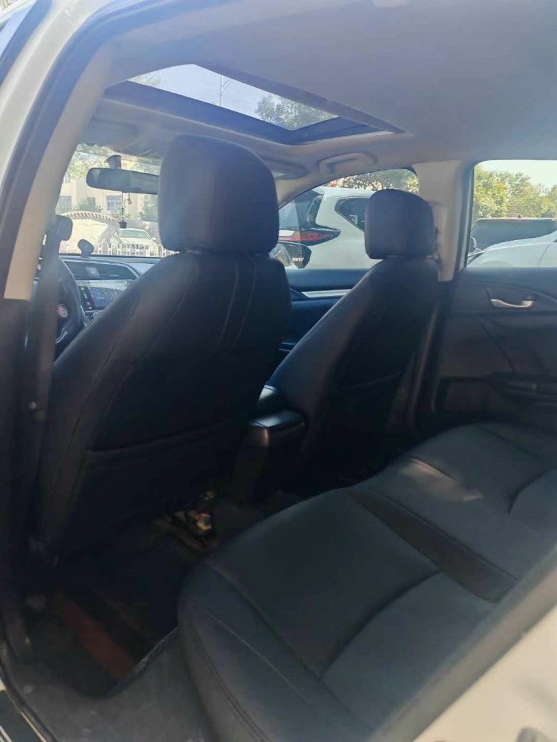 保定18年本田思域5