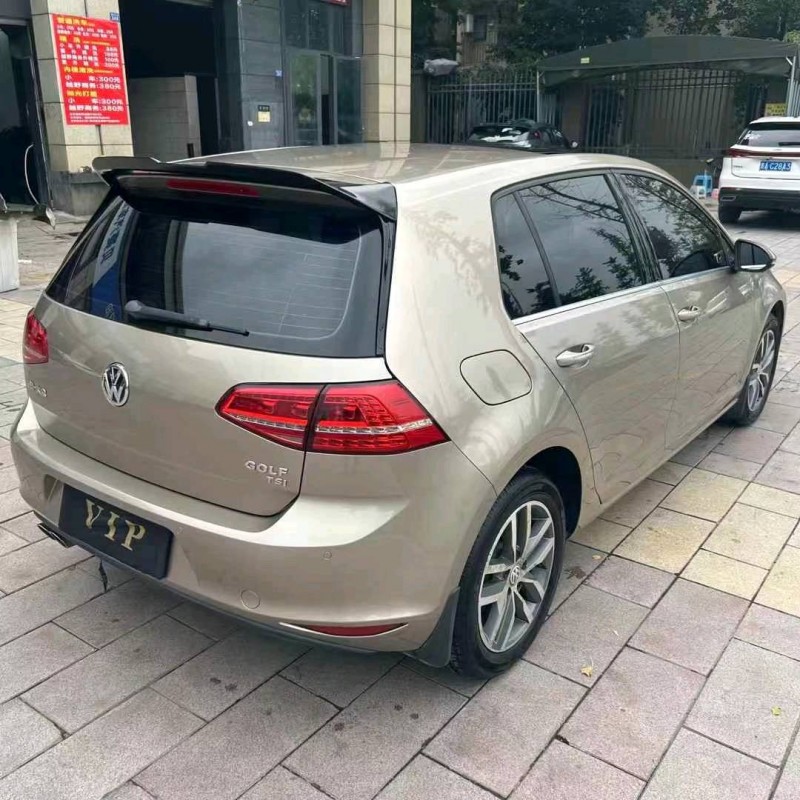 成都16年大众高尔夫7