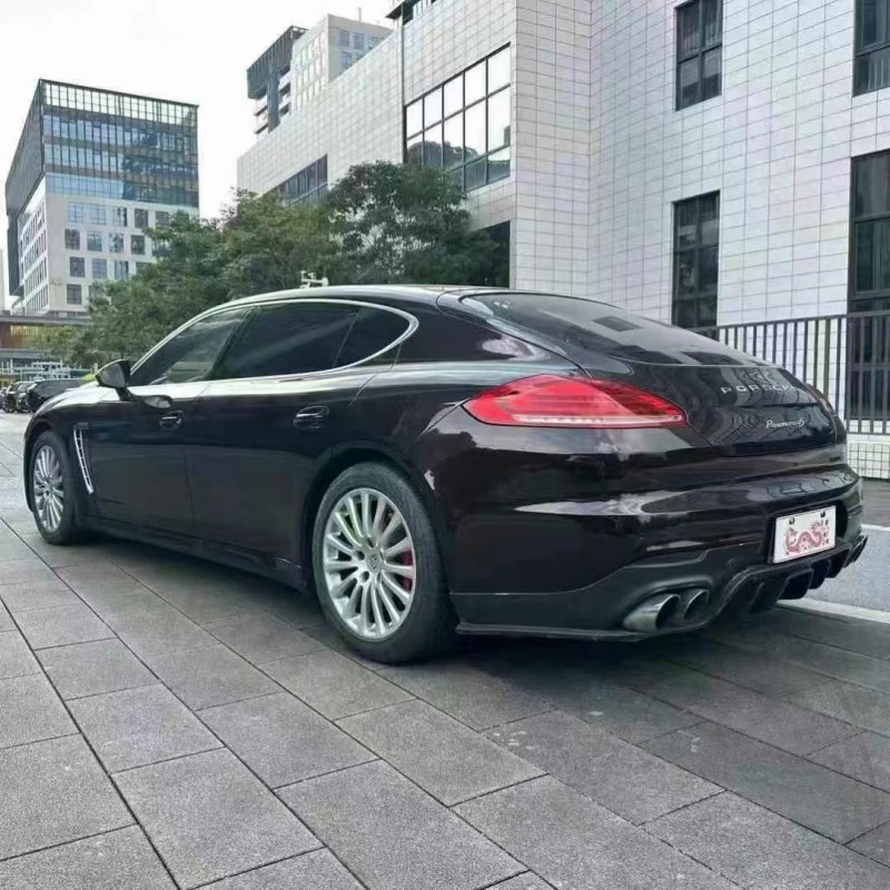 佛山15年保时捷帕拉梅拉8