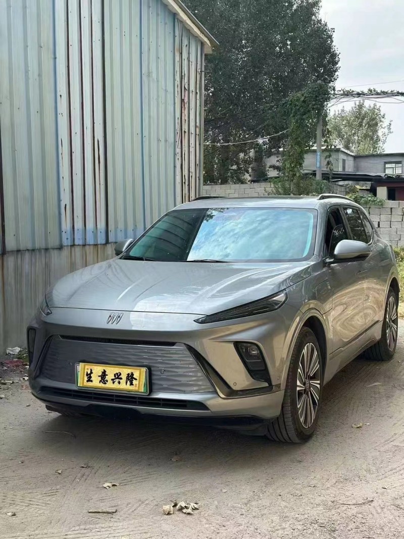 烟台23年别克E53