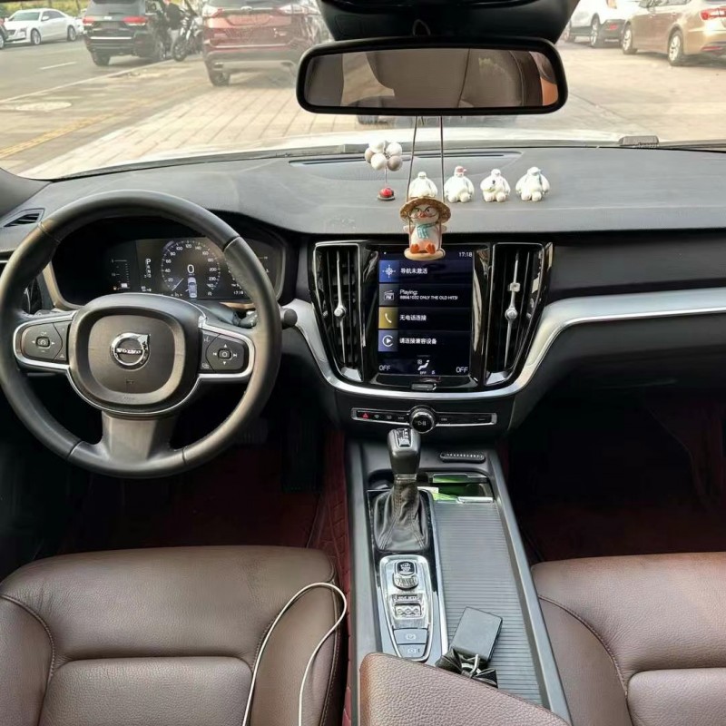 成都21年沃尔沃S60L5