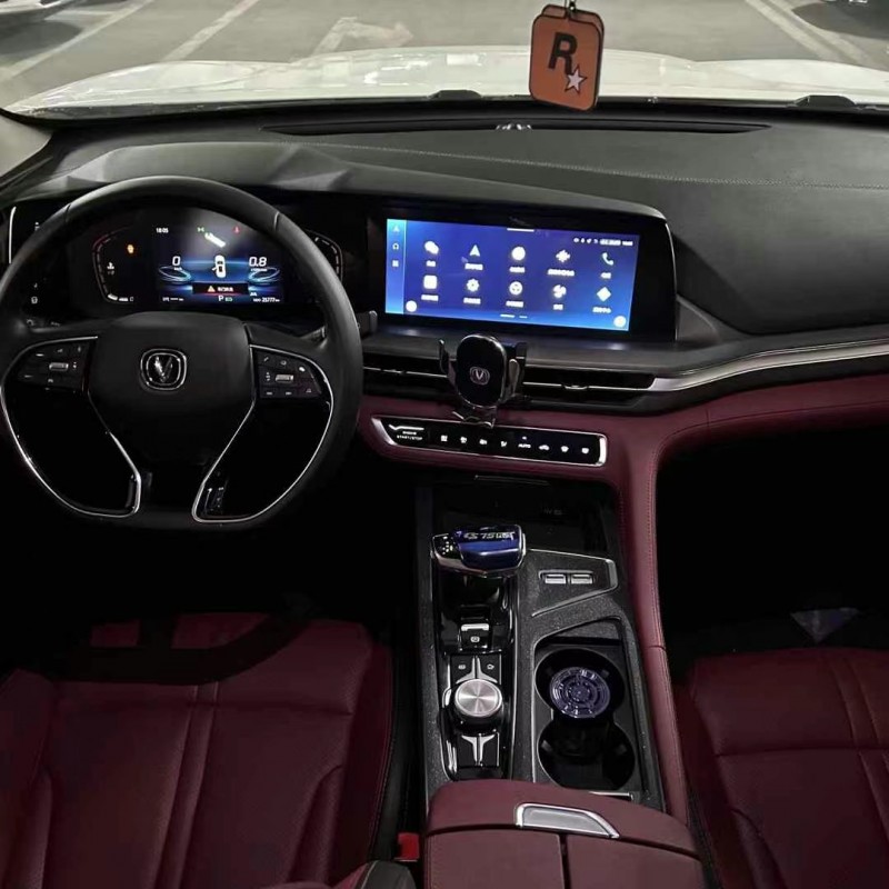 成都21年长安汽车CS755