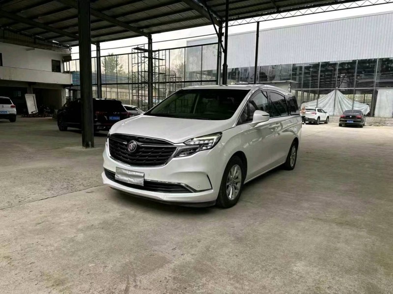 徐州23年别克GL82