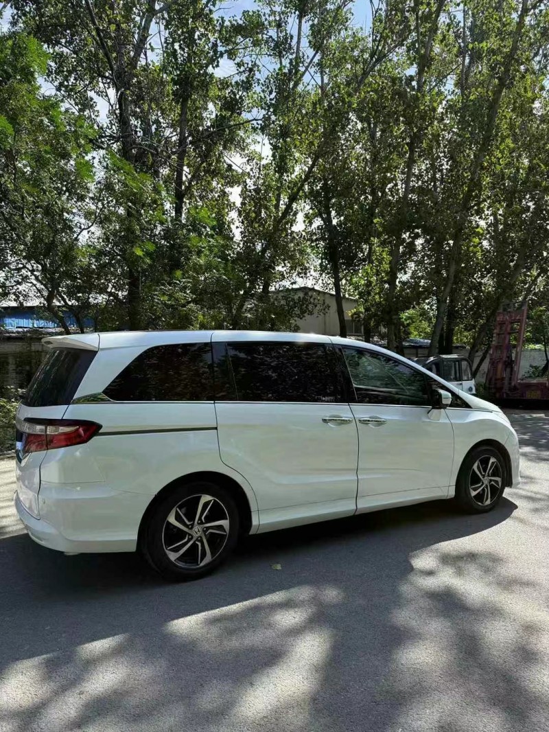 菏泽15年本田奥德赛8