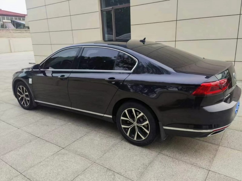 保定20年大众迈腾5