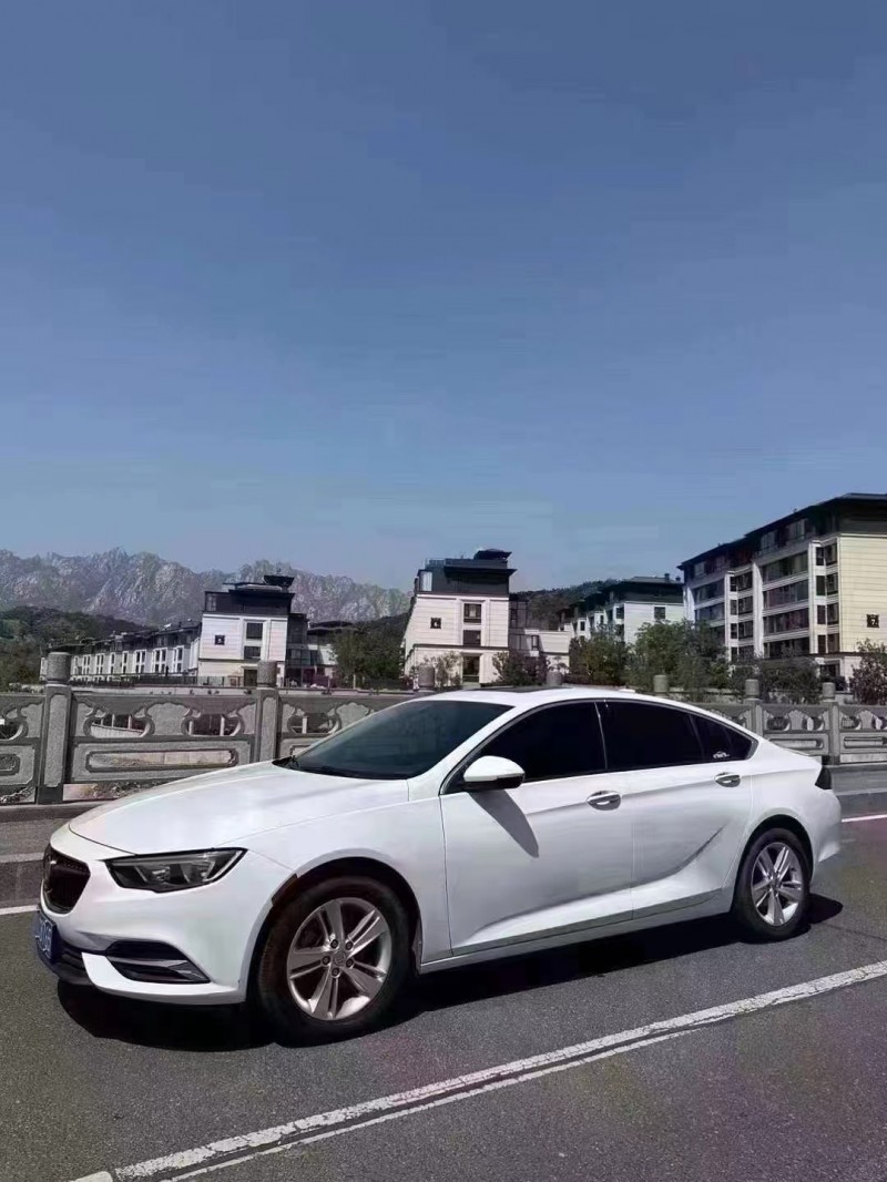 青岛19年别克君威3