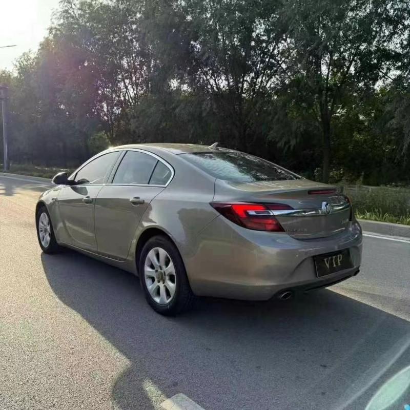 枣庄14年别克君威8