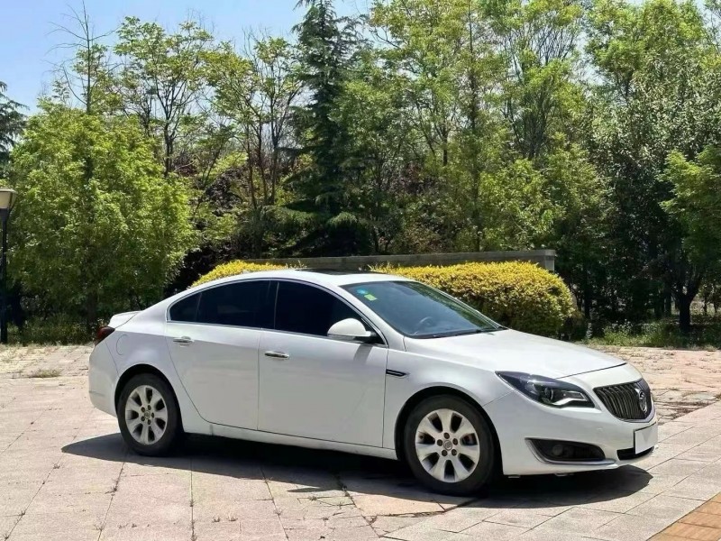 青岛14年别克君威2