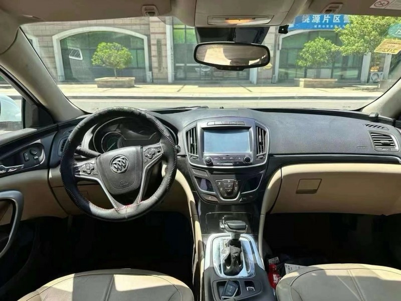 青岛14年别克君威6