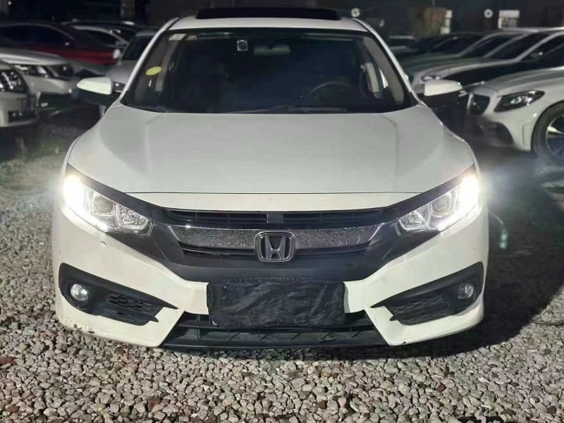 广州17年本田思域1