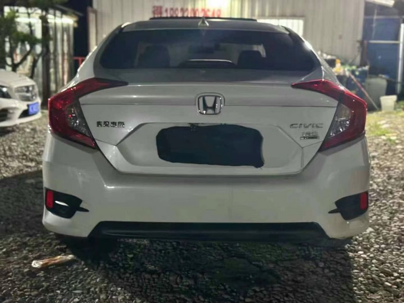 广州17年本田思域4