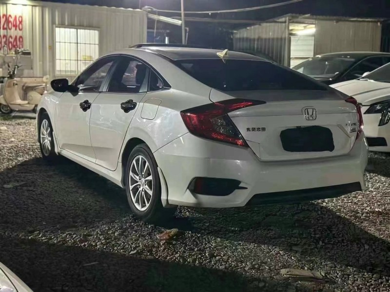 广州17年本田思域8