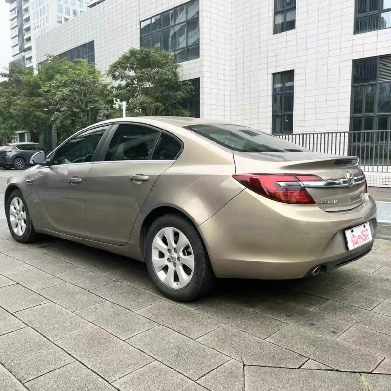 佛山17年别克君威7