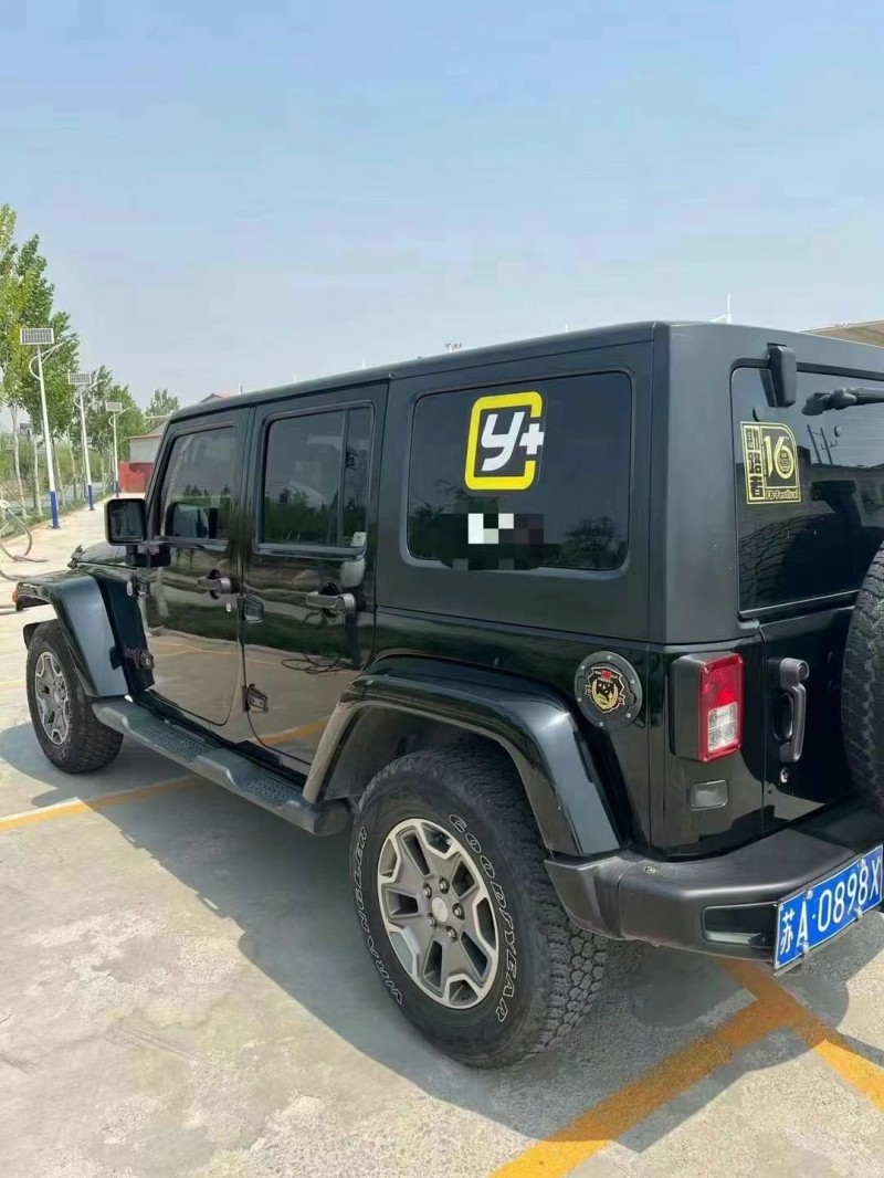 濰坊13年Jeep牧馬人4