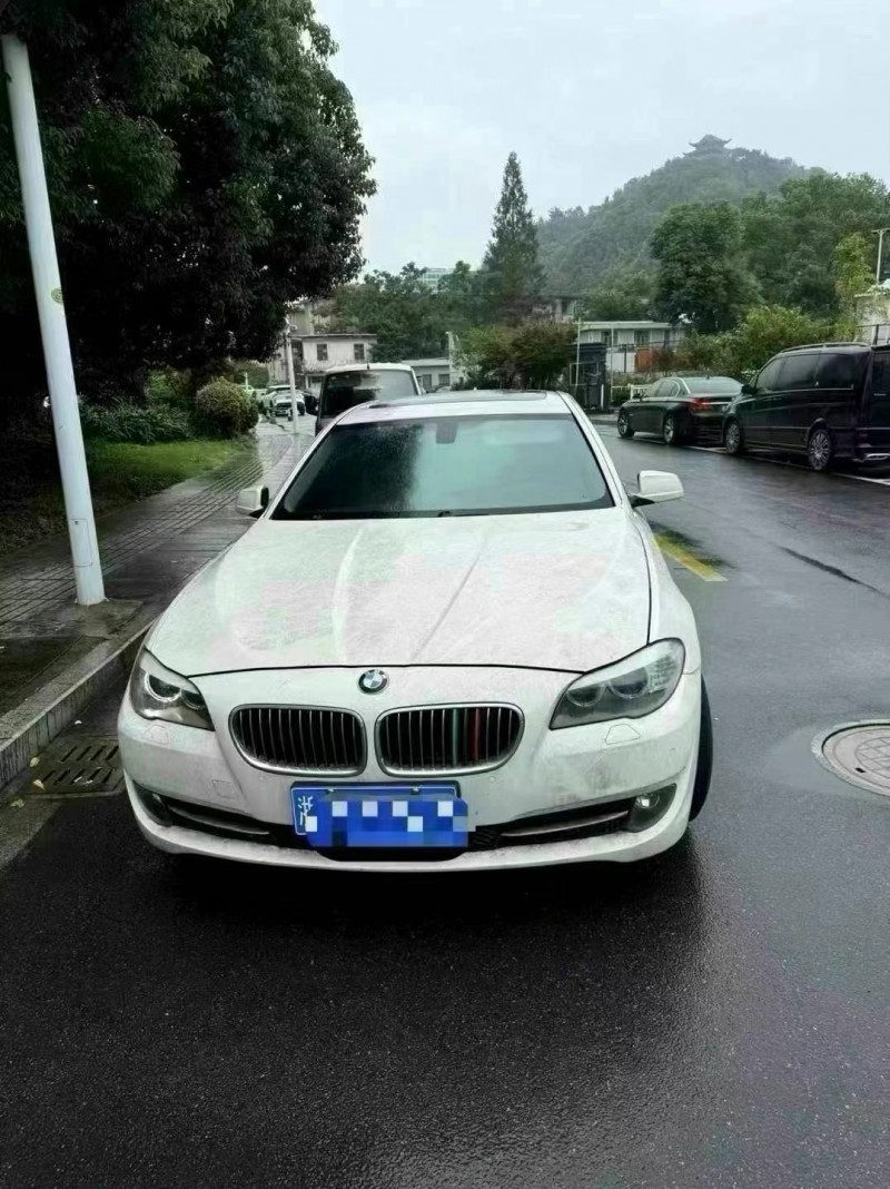 紹興13年寶馬5系1
