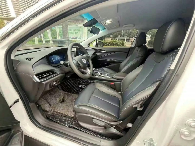 汕头23年别克微蓝5