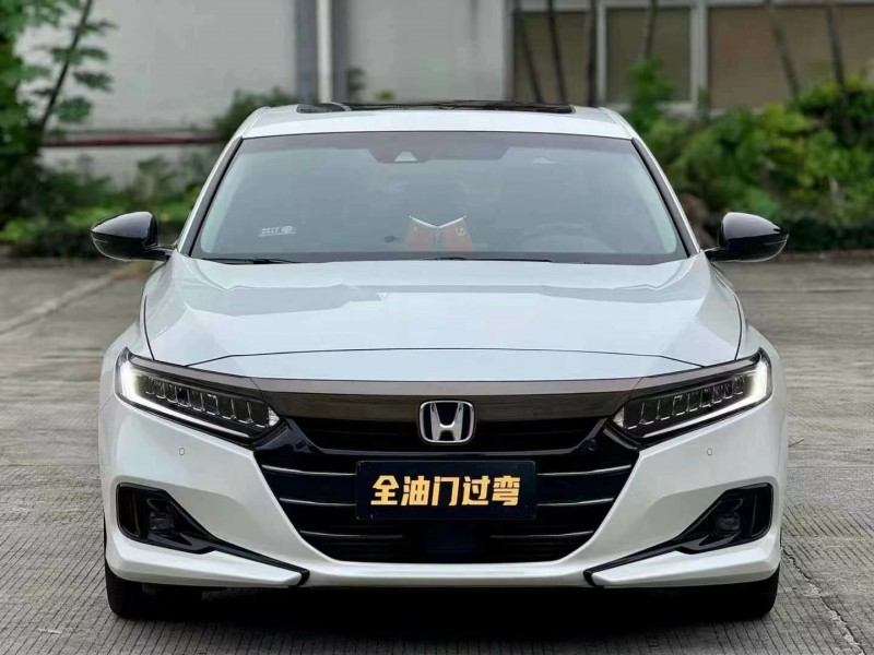 江门23年本田雅阁1