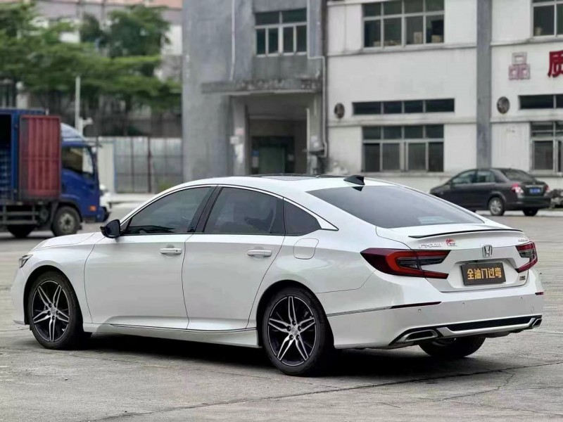 江门23年本田雅阁4