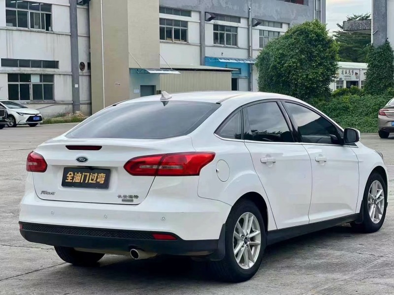 佛山18年福特福克斯9