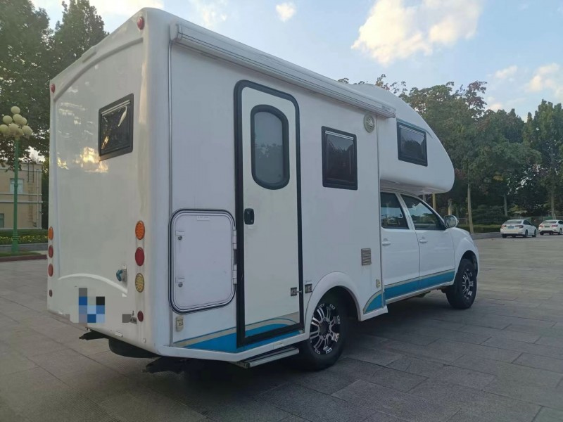 济宁17年黄海梦之旅房车9