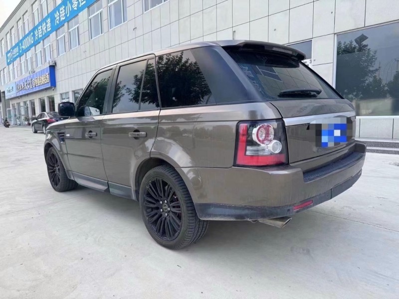 济宁13年路虎揽胜运动4