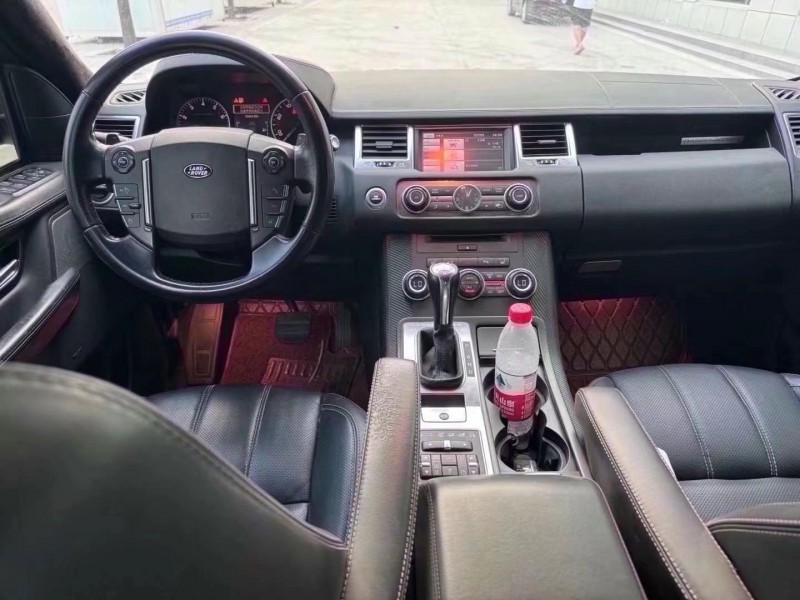 济宁13年路虎揽胜运动5