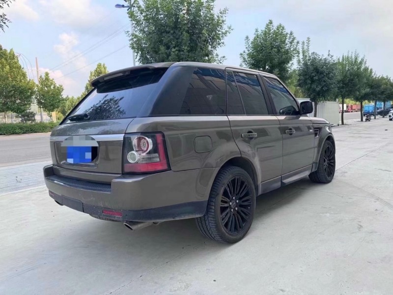 济宁13年路虎揽胜运动7