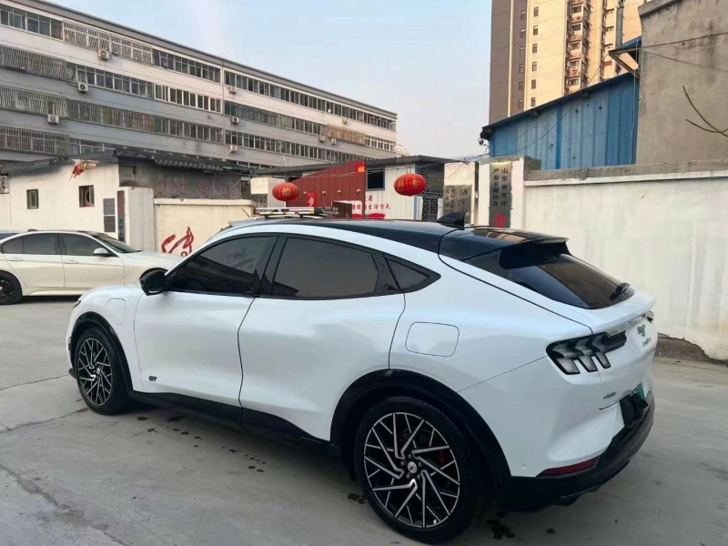 泰安22年福特瑪斯丹GT5