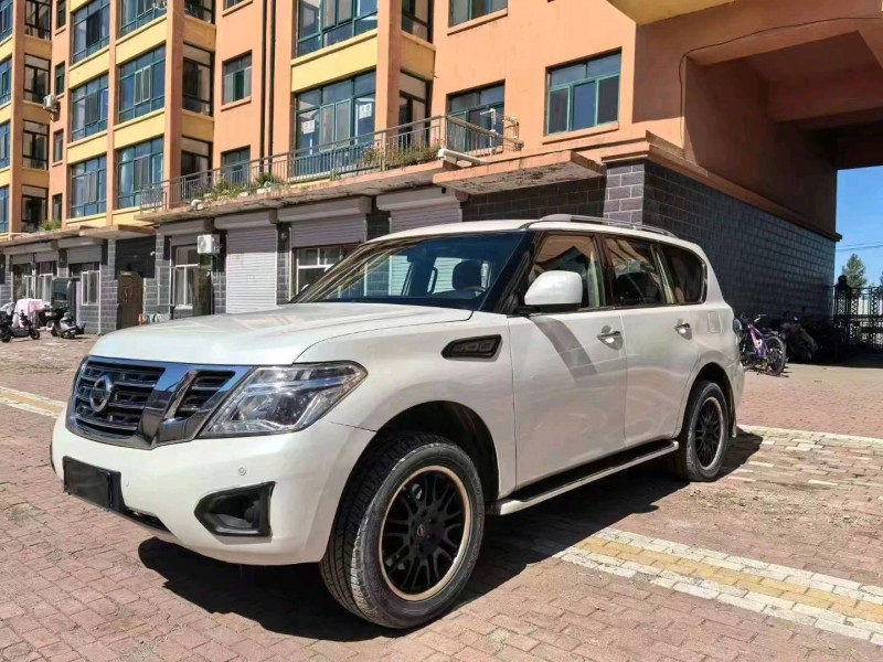 武汉20年日产途乐2